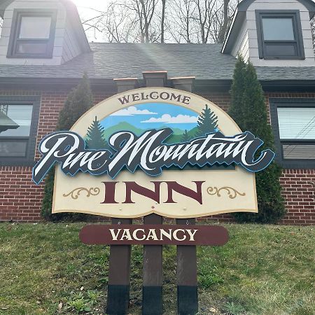 Pine Mountain Inn Pineville Bagian luar foto