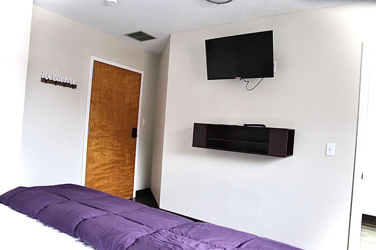 Pine Mountain Inn Pineville Bagian luar foto